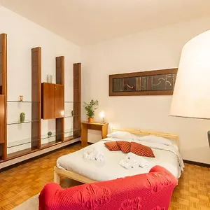 Central Guest House Милан